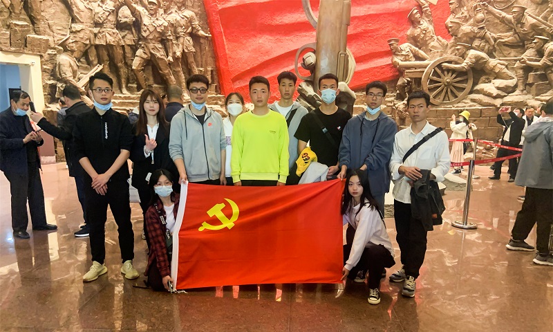 B13CFBCD8D8E86FBE3B70DCA1D58DCFF.jpg
